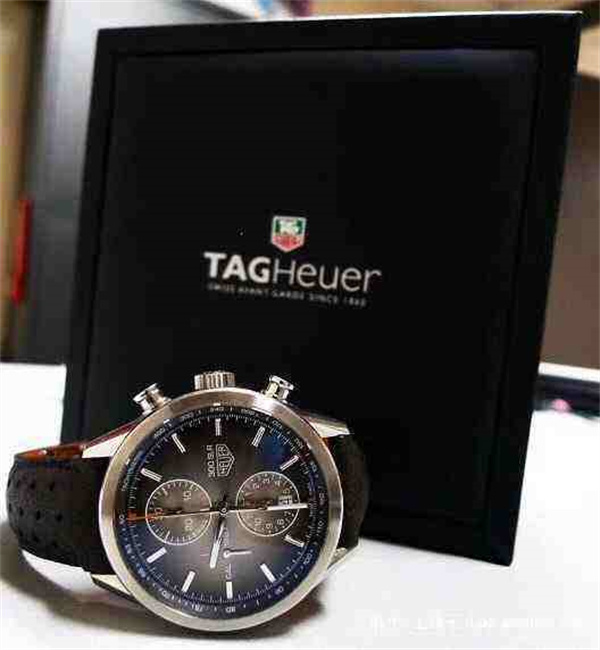 泰格豪雅手表进灰了处理技巧大全