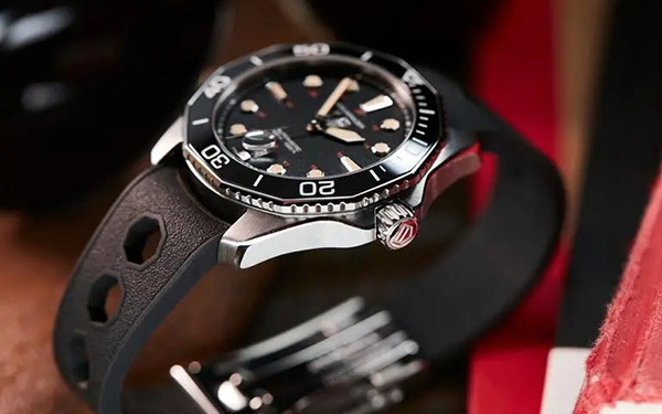 泰格豪雅腕表走快了解决办法汇总